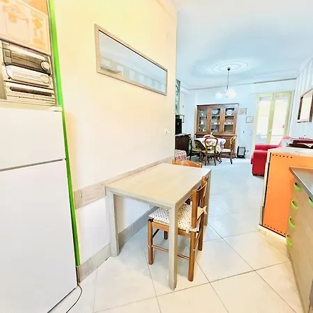 Famiglia - Centro Citta Apartment Sanremo